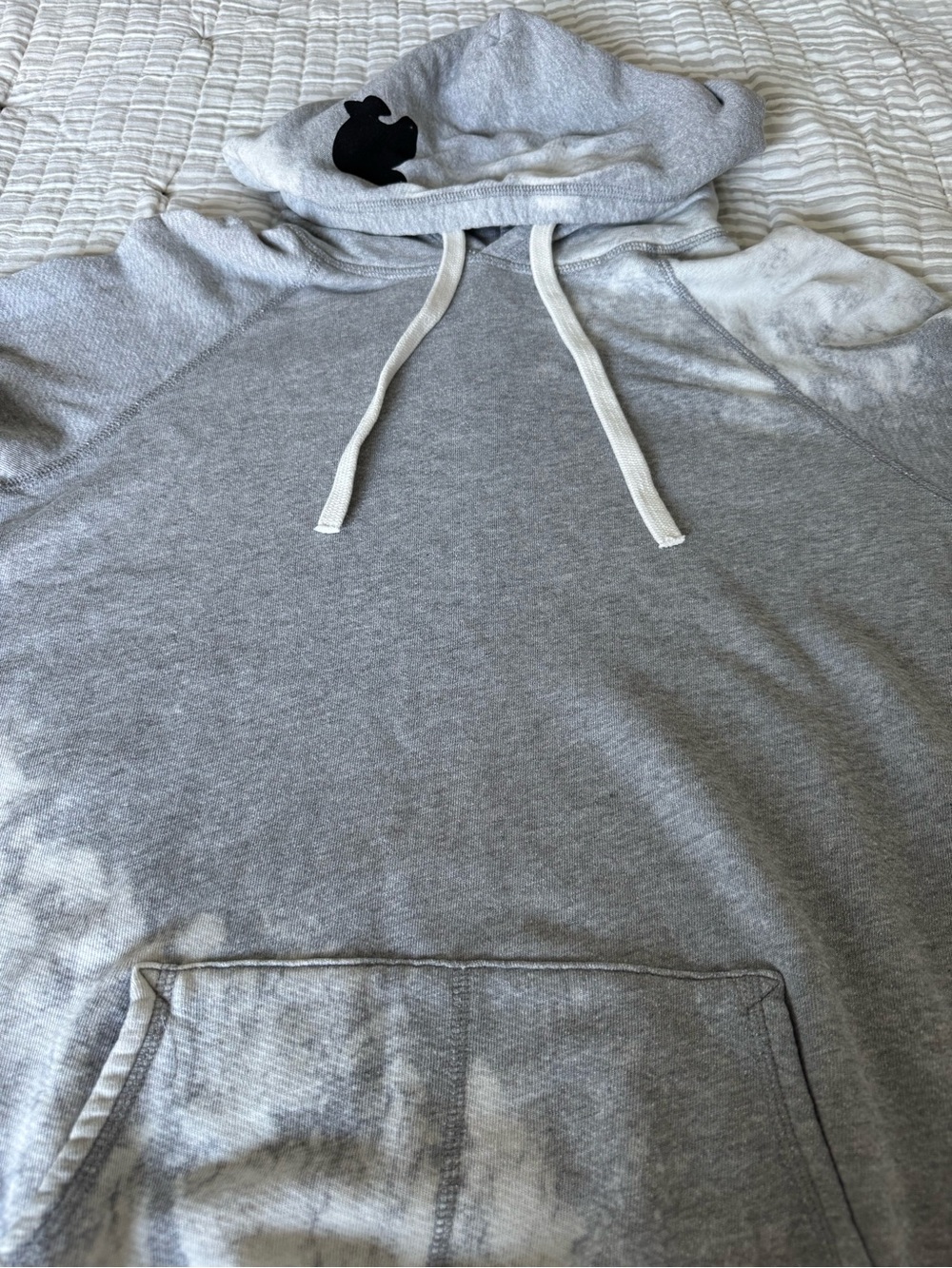 freecity Bleachout Pullover Hoodie, size 5 (XL). Excellent condition, so soft! - Picture 5 of 13